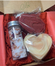 Load image into Gallery viewer, Love Heart Soap Giftsets 🌹❤️